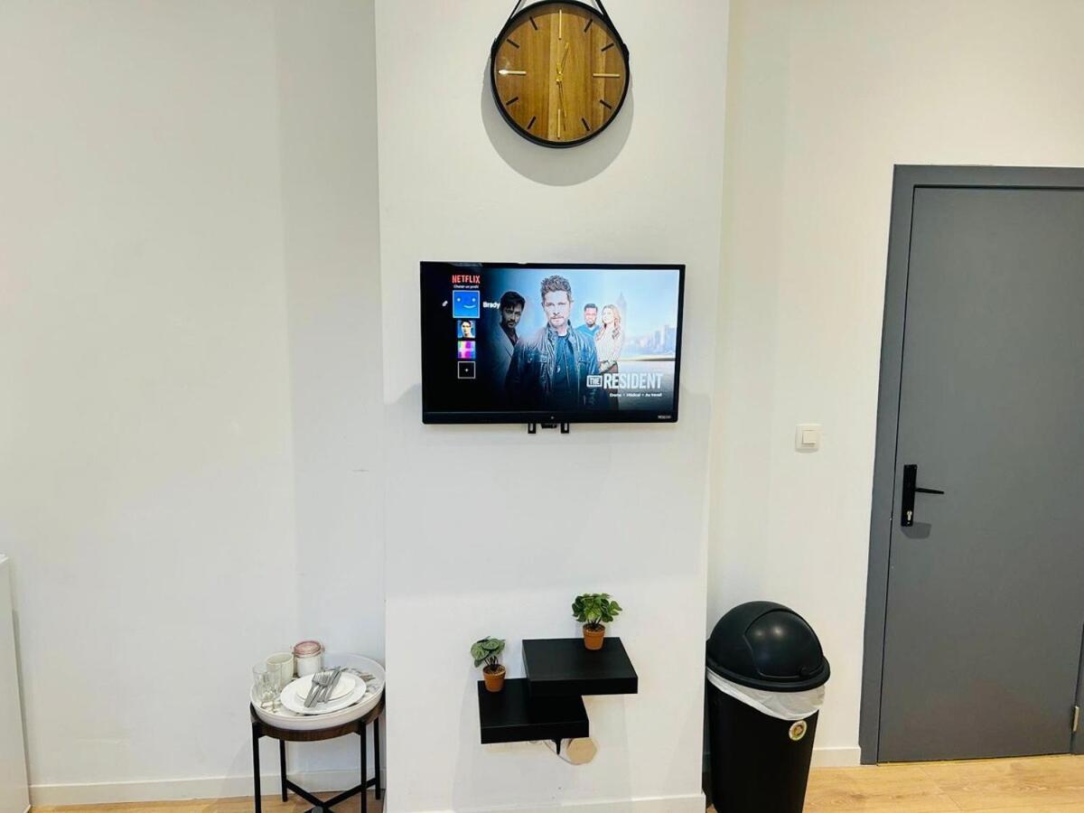 Apartamento De Standing Brady Muandaz Bruxelas