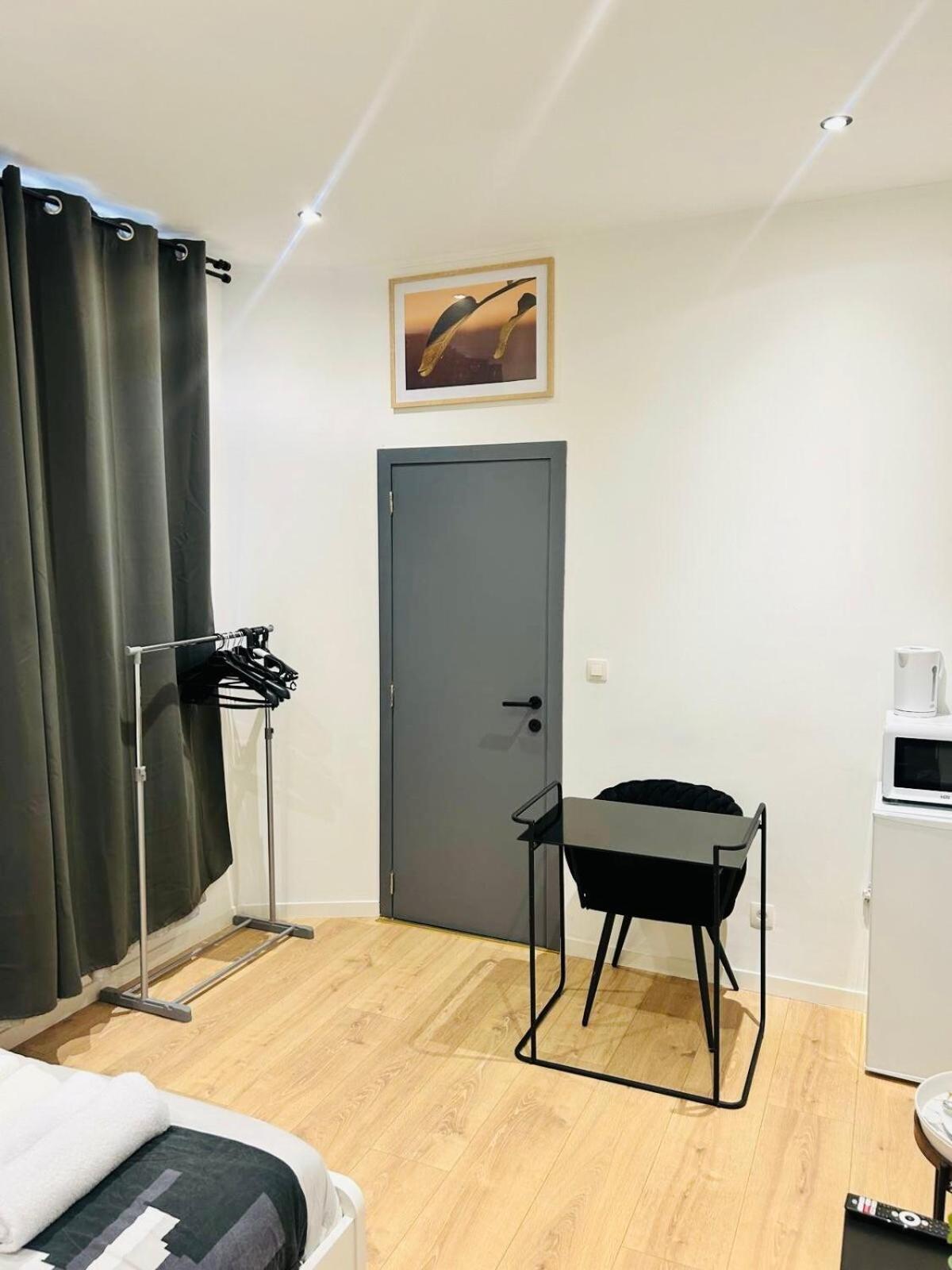 De Standing Brady Muandaz Apartamento Bruxelas